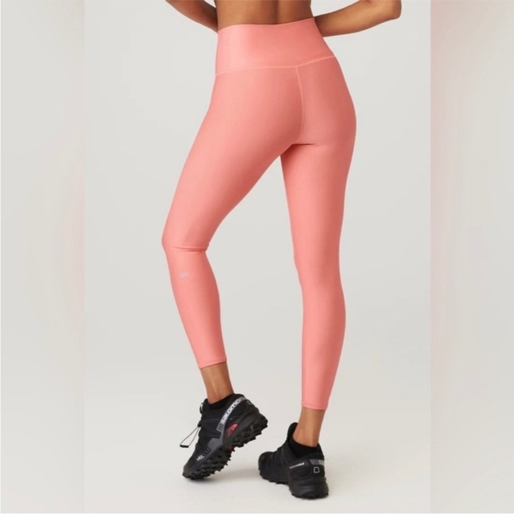 Alo Airlift Strawberry lemonade HighWaisted Leggings Sz Large NWOT SOLDOUT COLOR